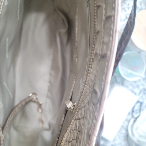 Brahmin Bag - Picture 8 of 9